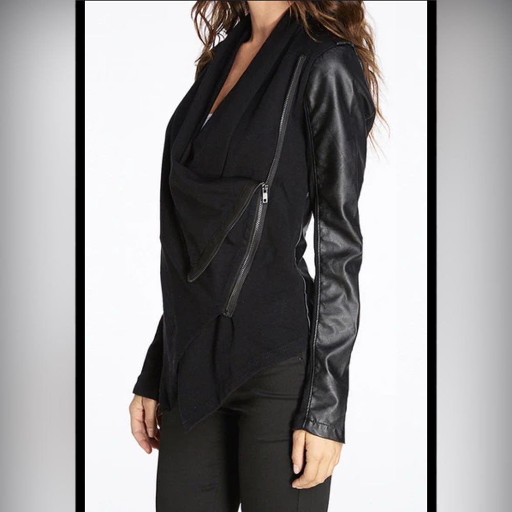 Blank NYC Suede and Faux Leather Jacket. Size M.

NWOT